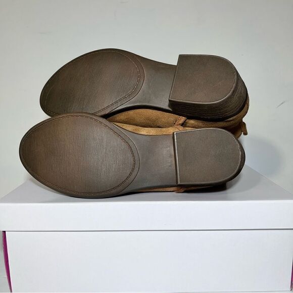 Isaac Mizrahi Live! Chelsea Boot - Picture 6 of 6